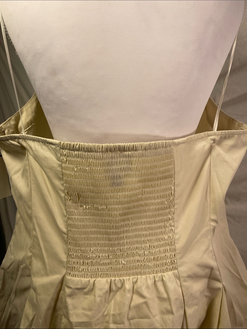 Elegant Cream Halter Midi Dress - Picture 2 of 8
